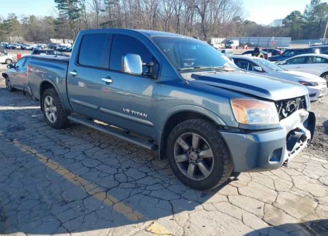 2010 NISSAN Titan