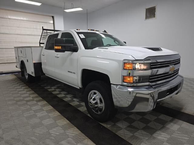 2018 CHEVROLET Silverado