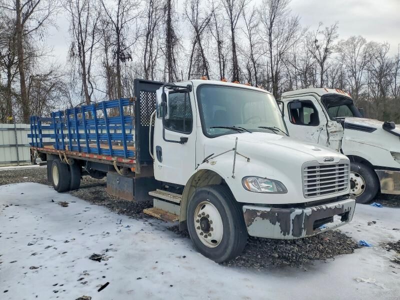 2015 FREIGHTLINER M2