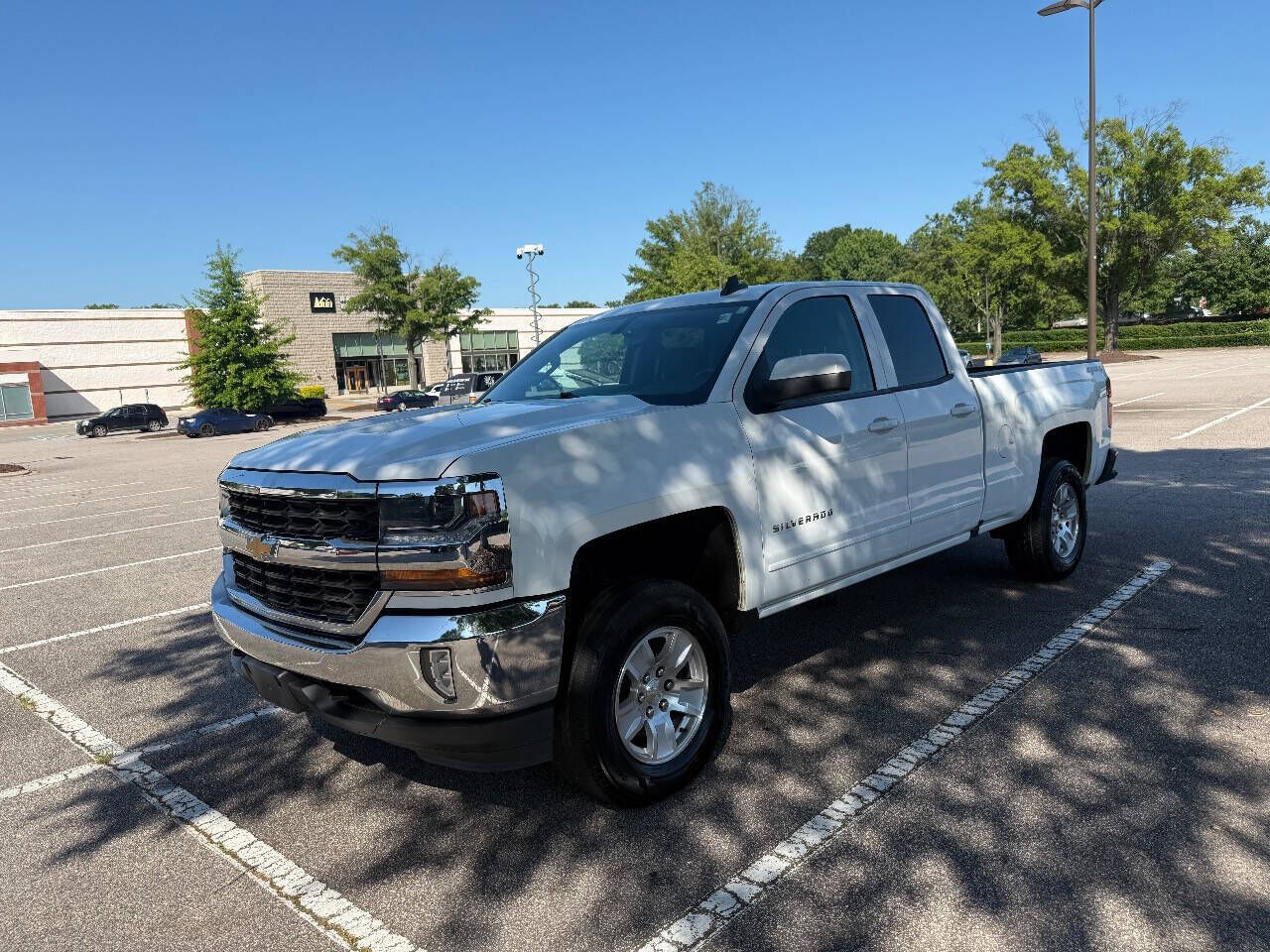 2017 CHEVROLET Silverado