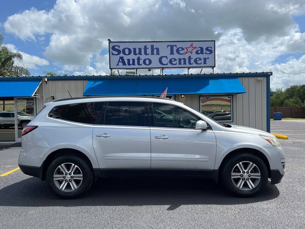 2017 CHEVROLET Traverse