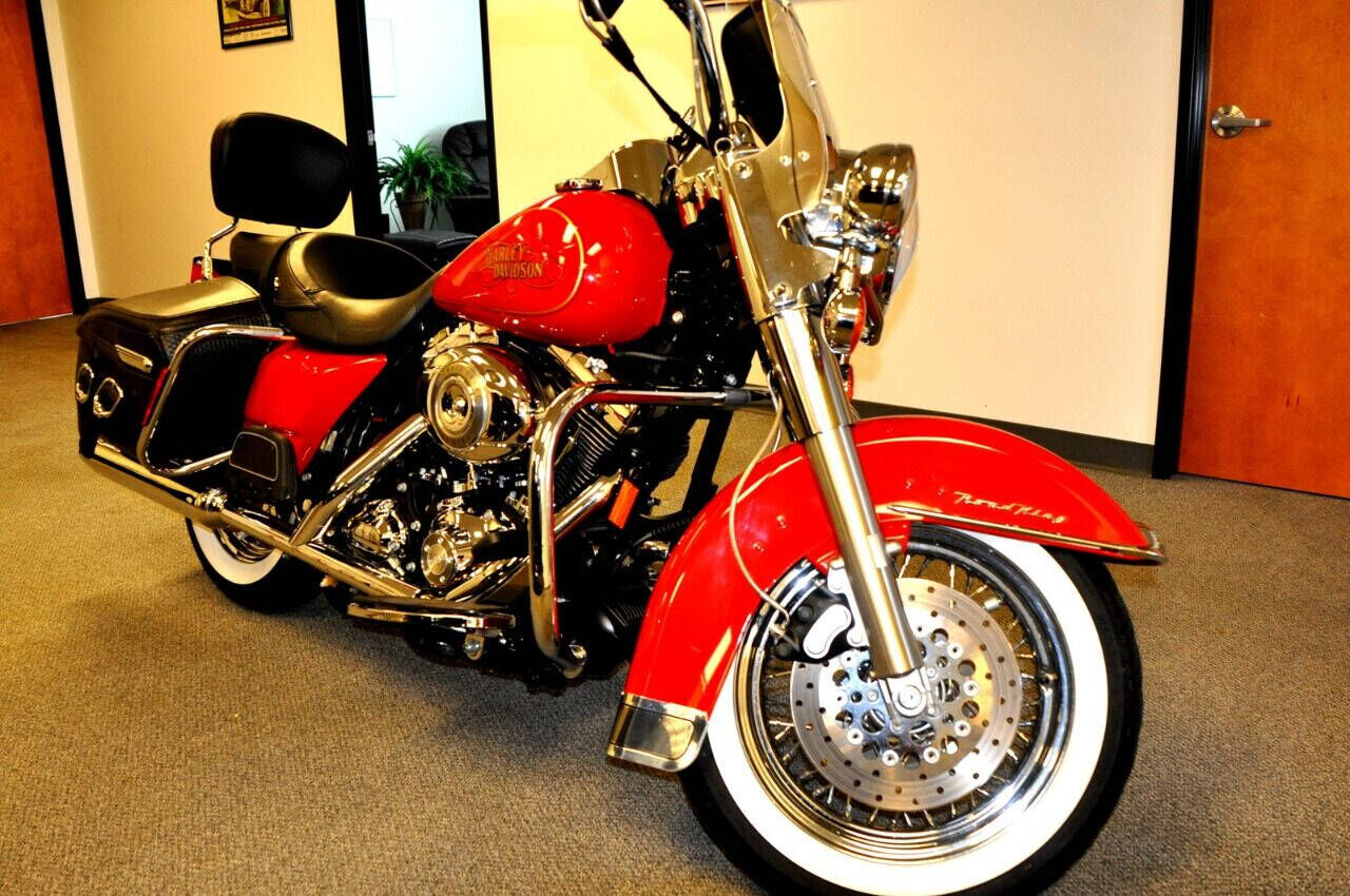 2007 HARLEY DAVIDSON FLHRC / Road King Classic