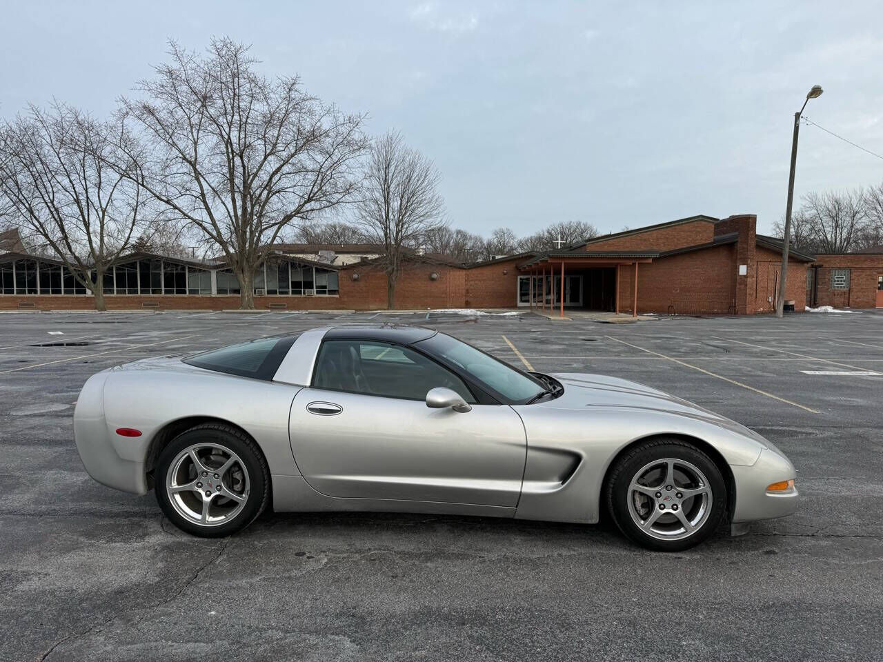 2004 CHEVROLET Corvette