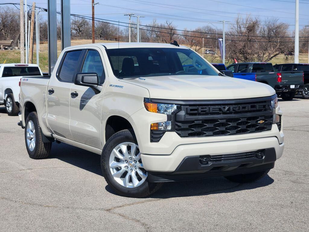 2026 CHEVROLET Silverado