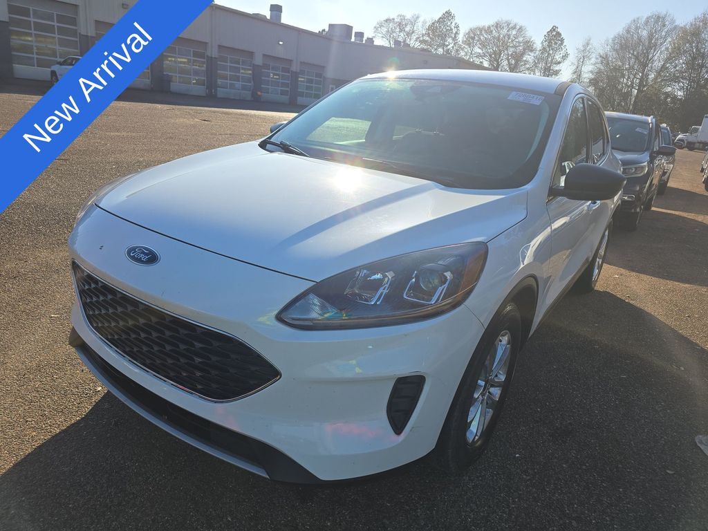2022 FORD Escape