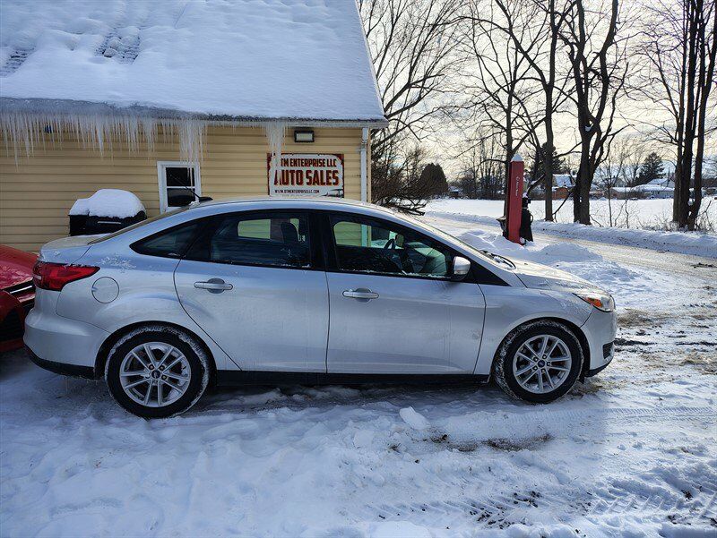 2017 FORD Focus