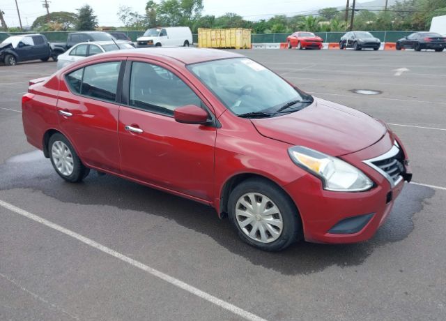 2017 NISSAN Versa
