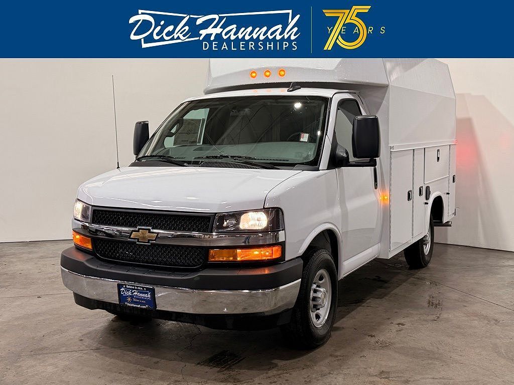 2025 CHEVROLET Express