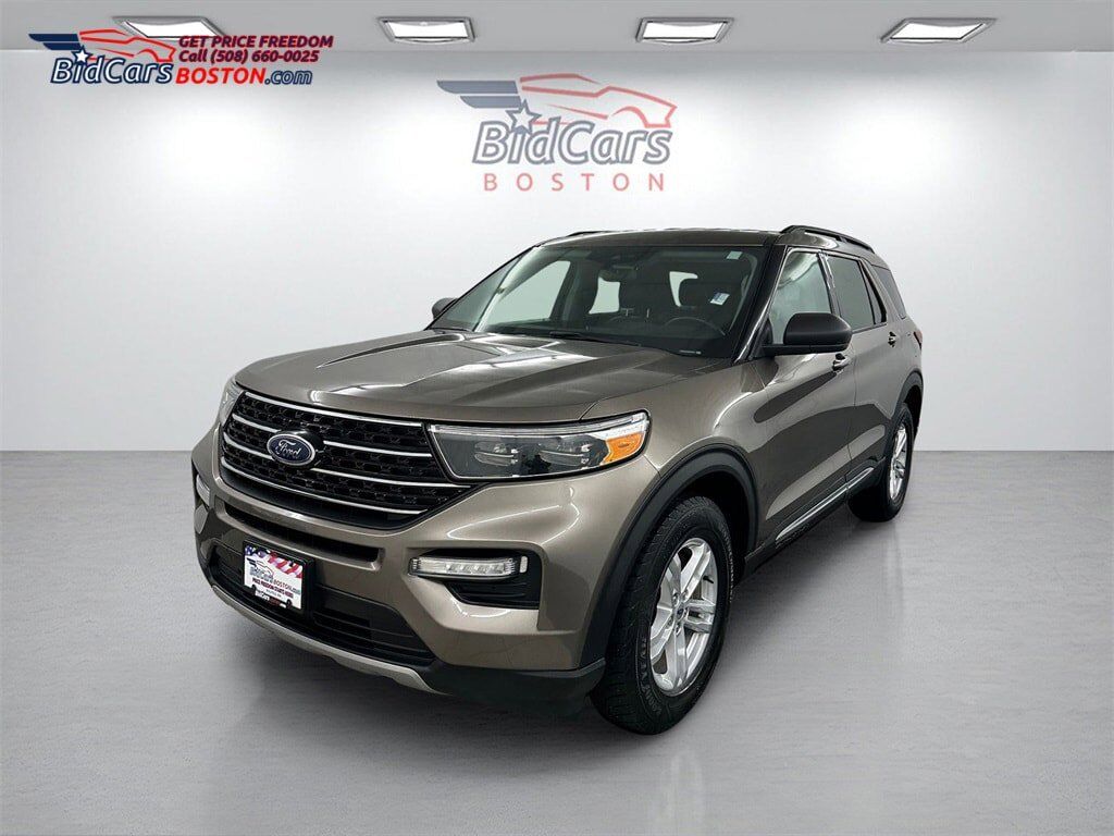 2021 FORD Explorer