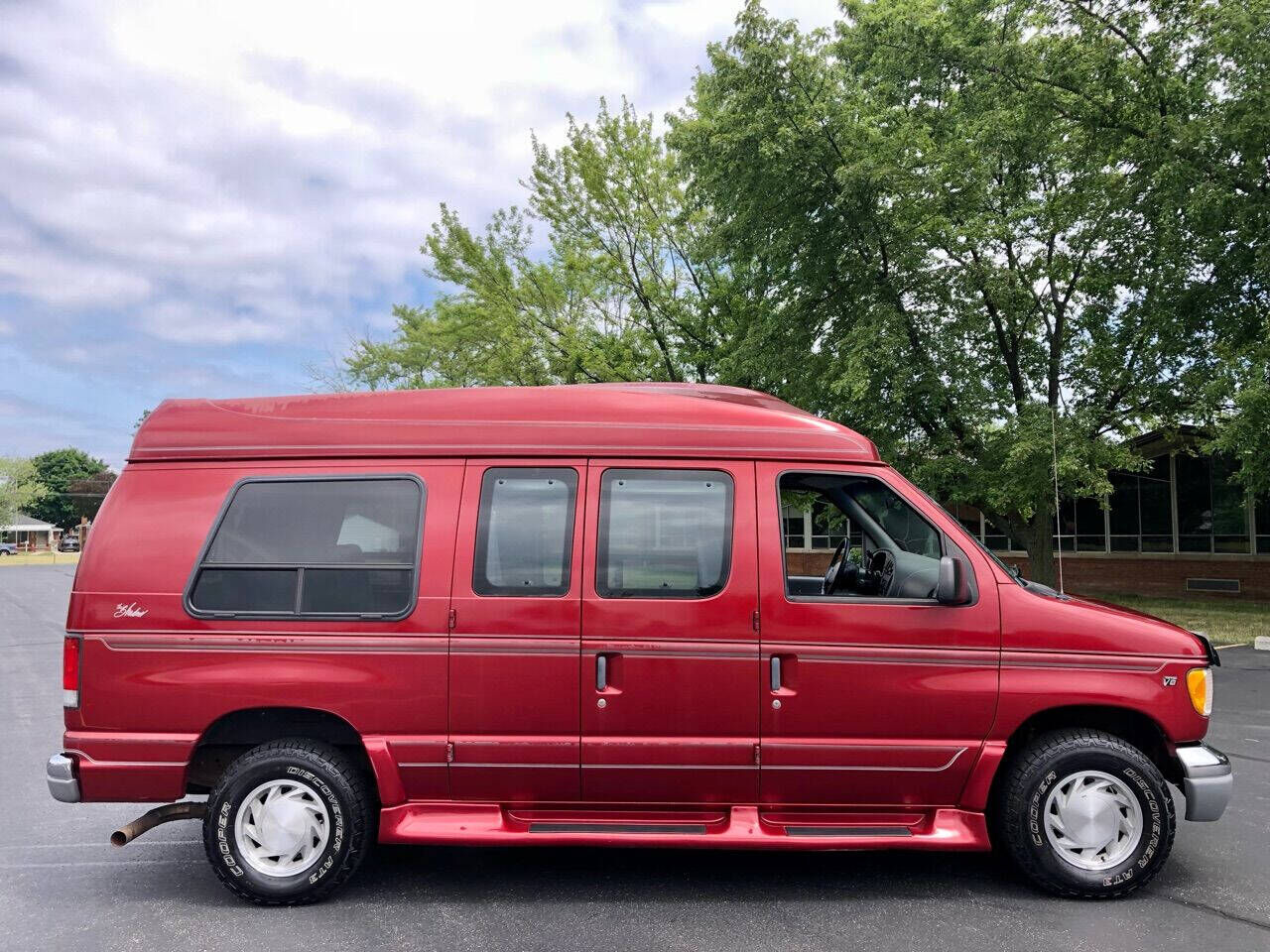 1997 FORD E-150