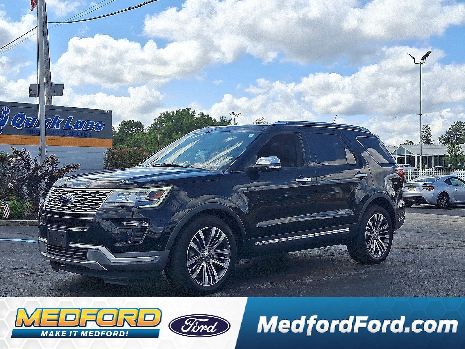 2019 FORD Explorer
