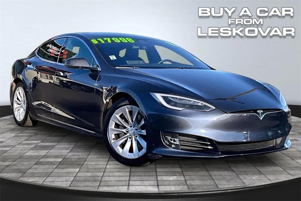 2017 TESLA Model S