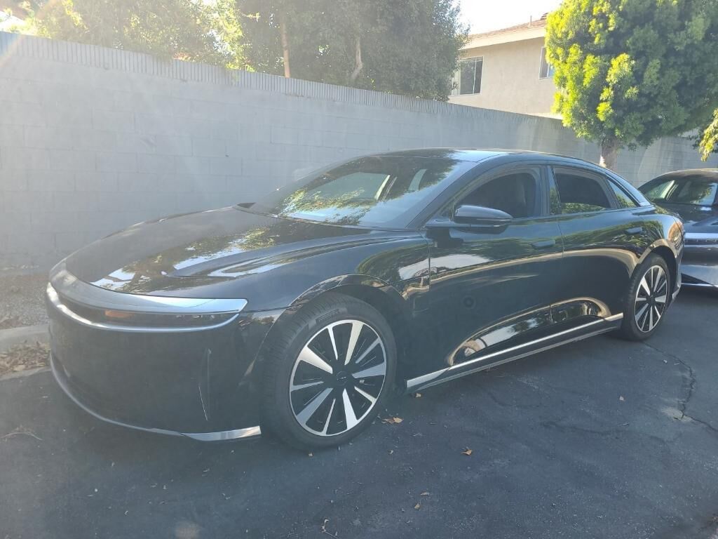 2023 LUCID MOTORS Air