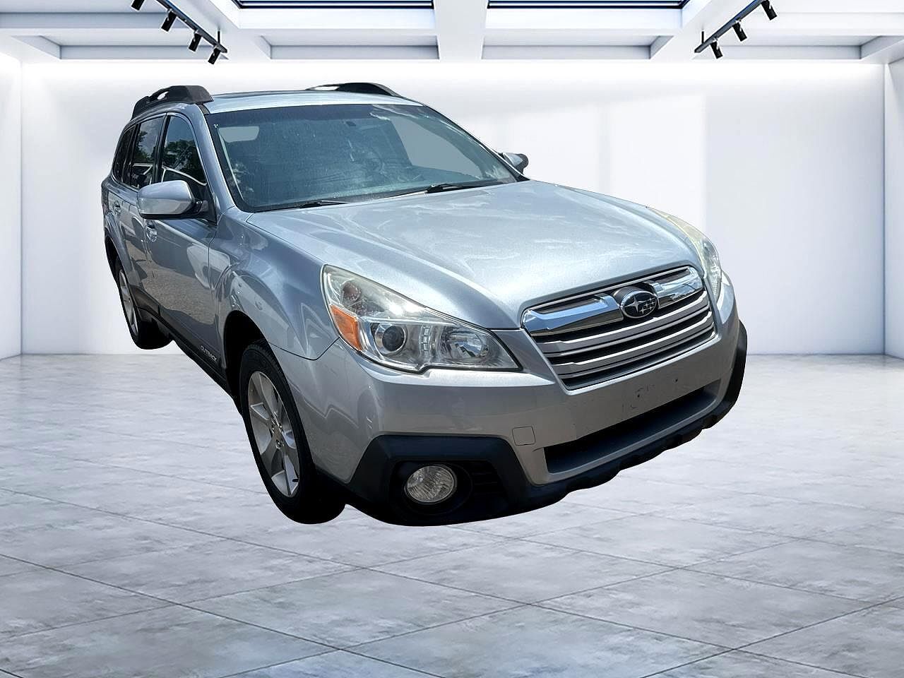 2013 SUBARU Outback