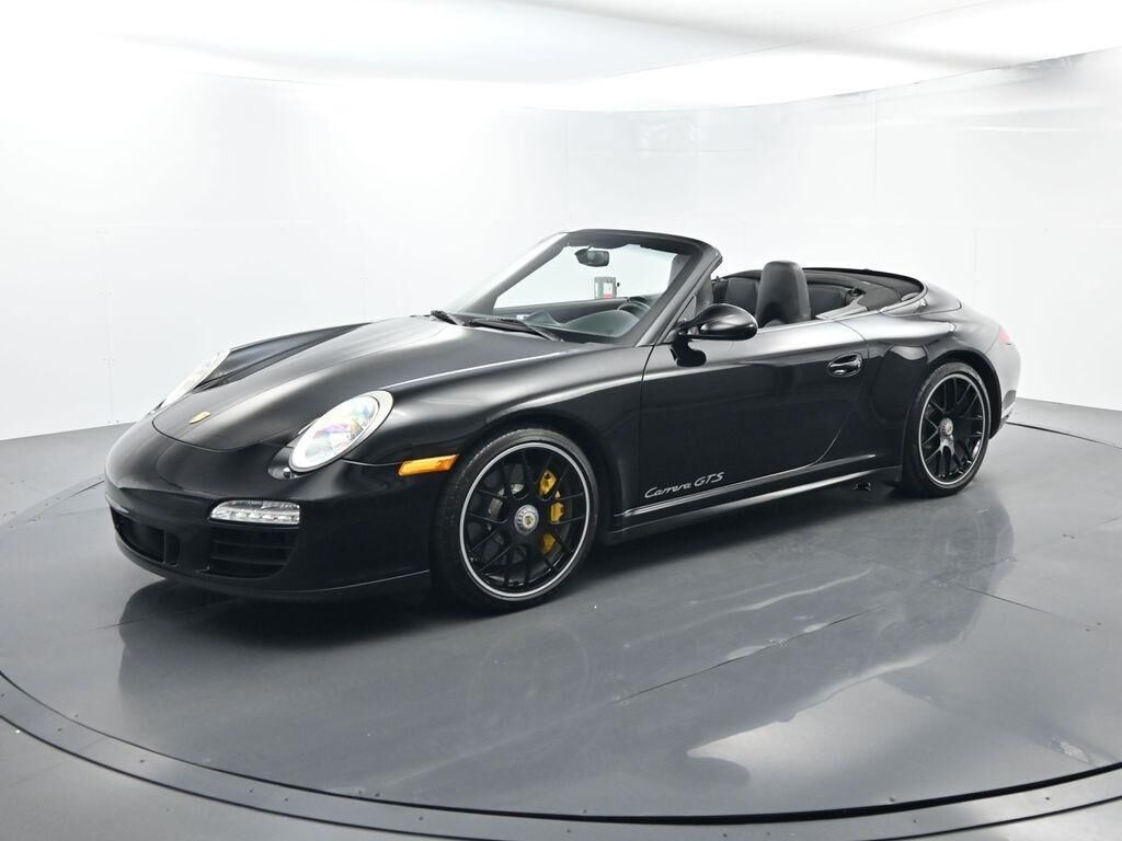 2011 PORSCHE 911