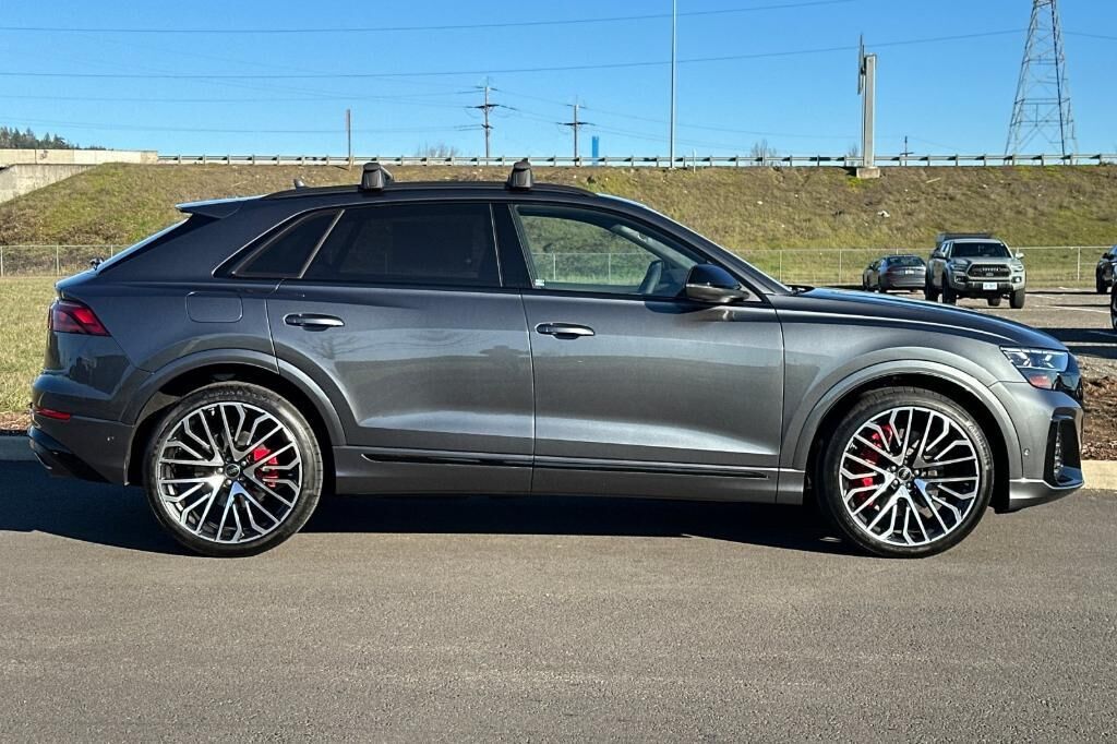 2026 Audi SQ8