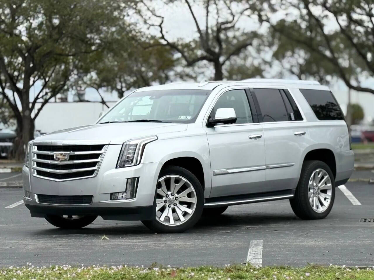 2016 CADILLAC Escalade