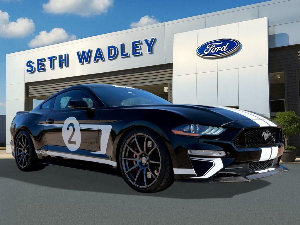 2022 FORD Mustang