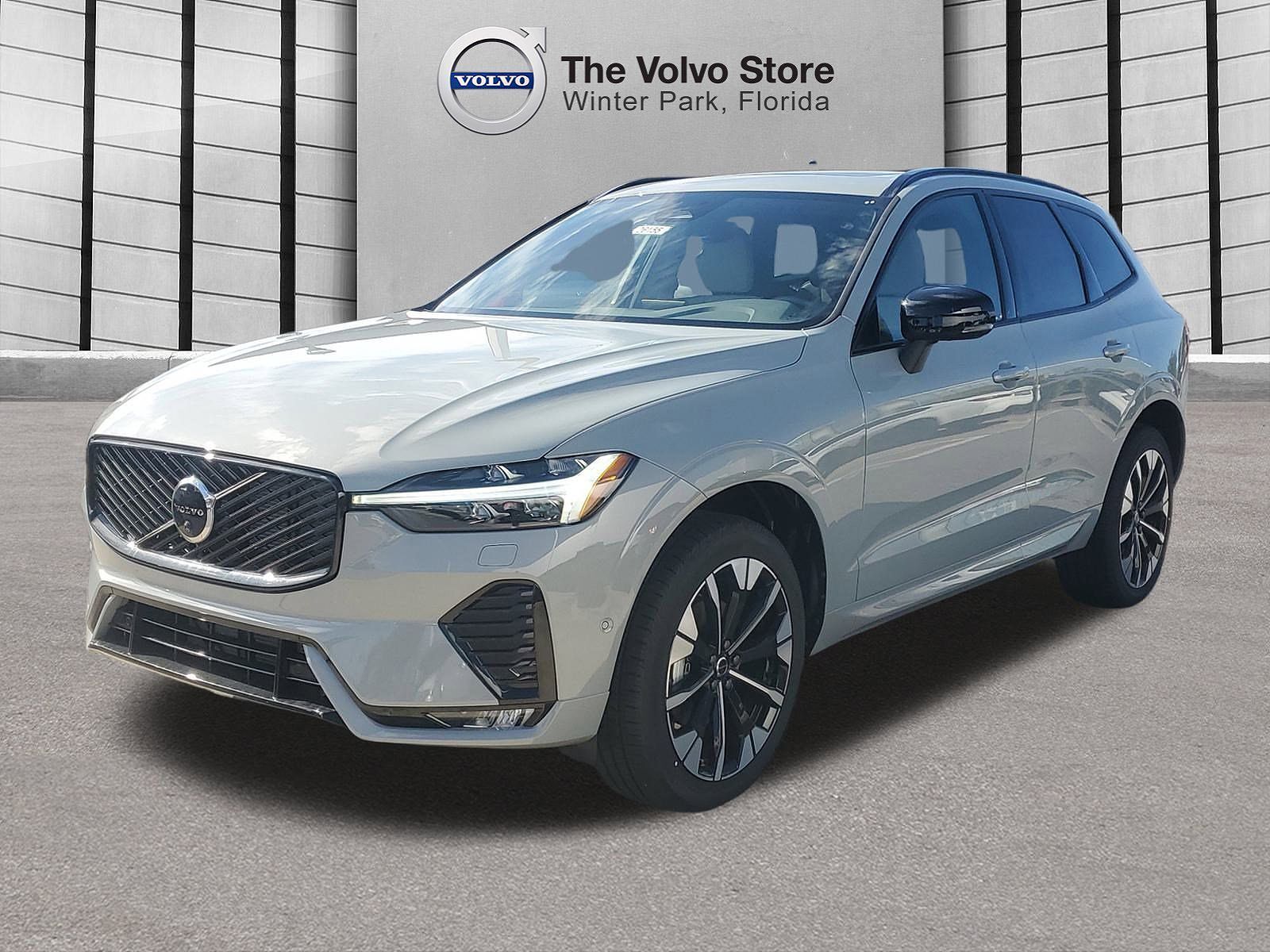2026 VOLVO XC60