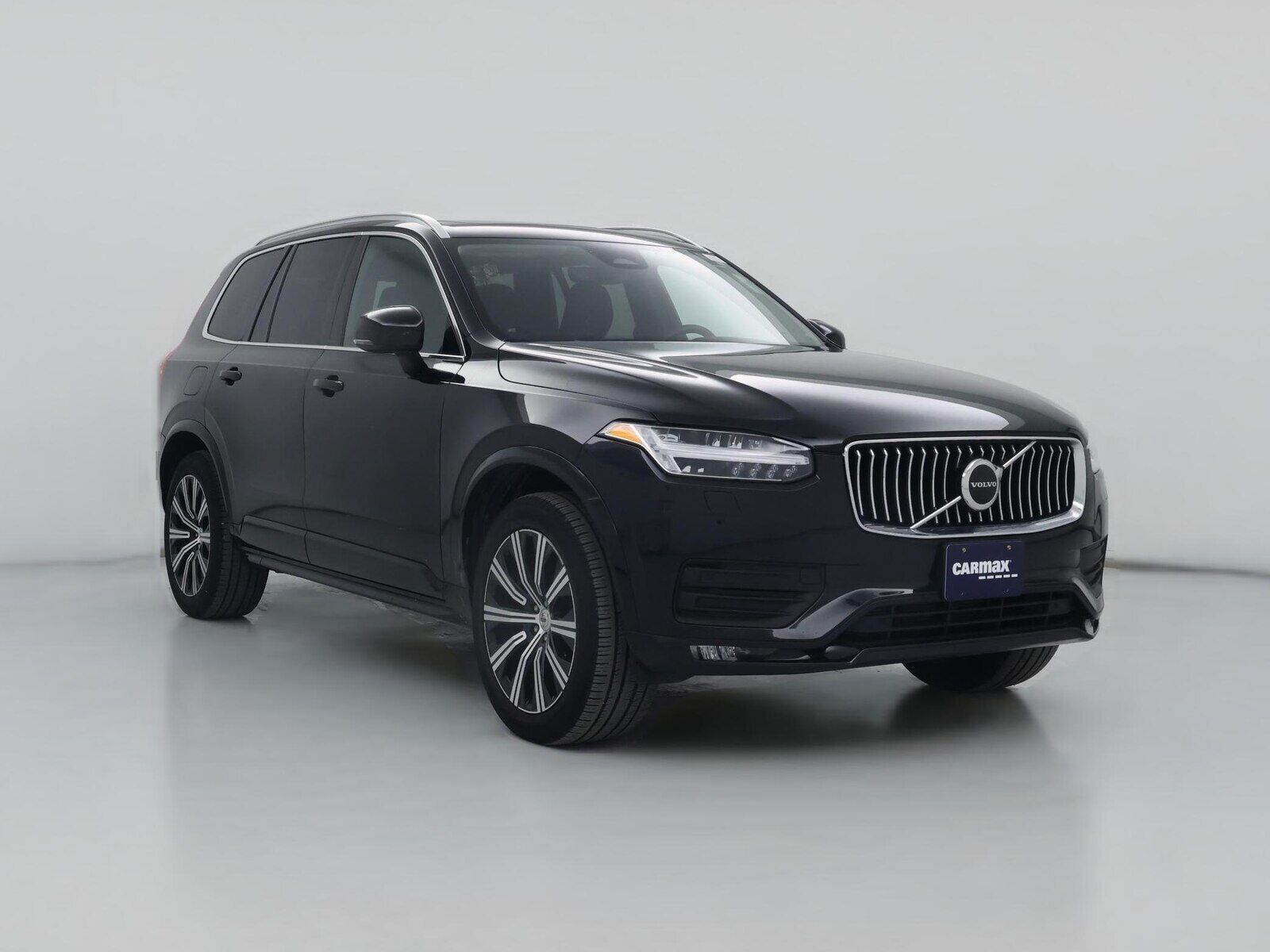 2023 VOLVO XC90