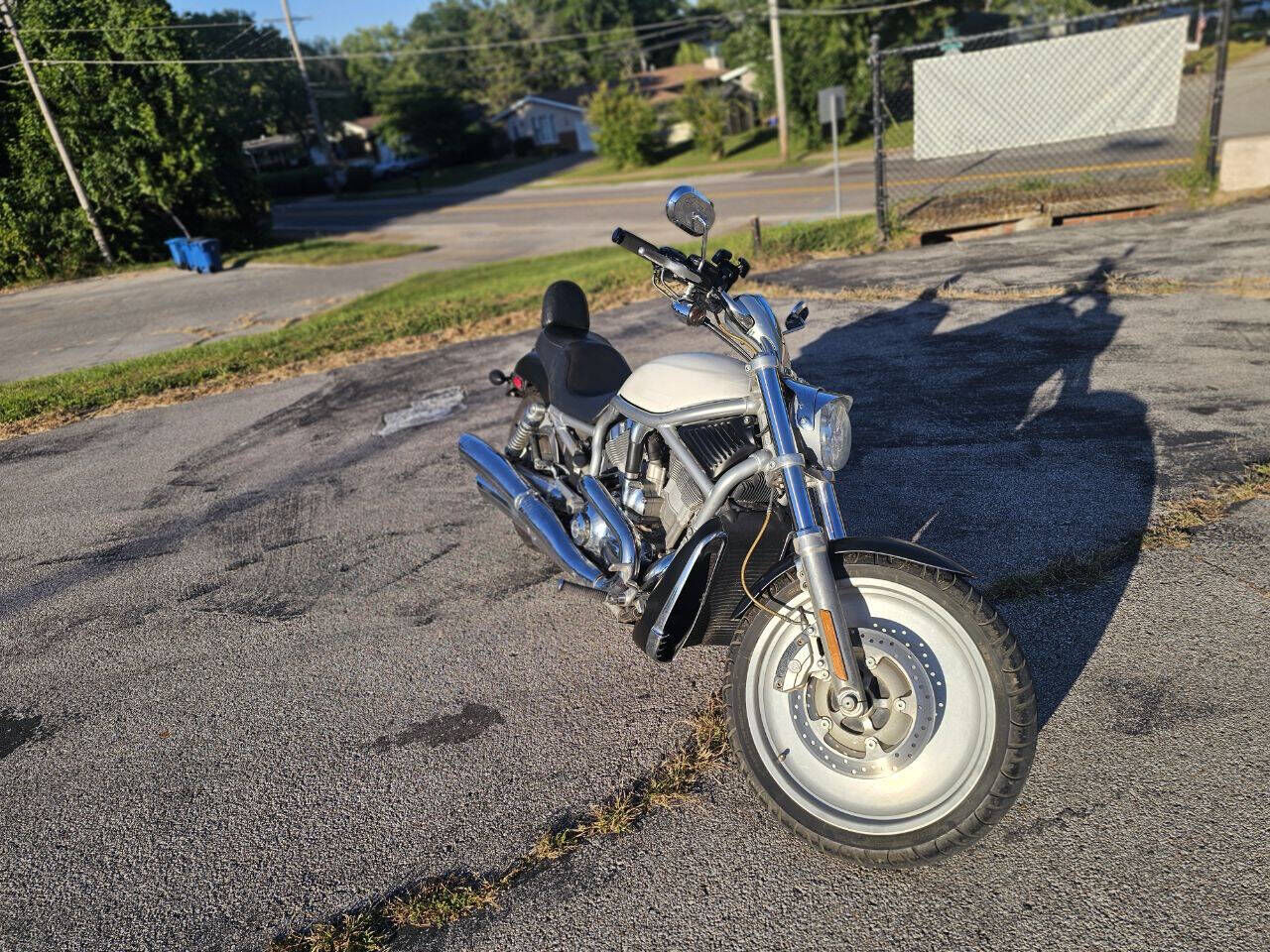 2006 HARLEY DAVIDSON V-Rod