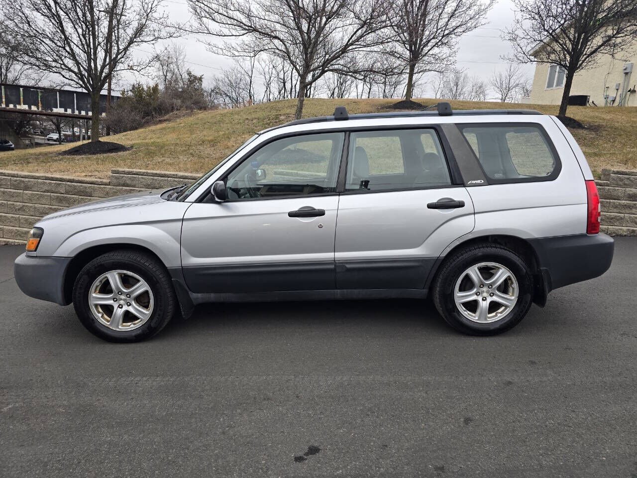 2003 SUBARU Forester