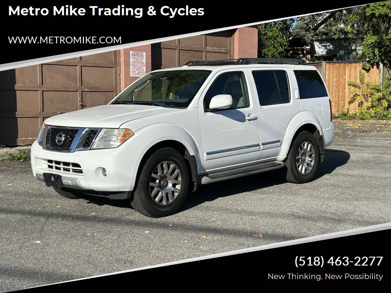 2012 NISSAN Pathfinder