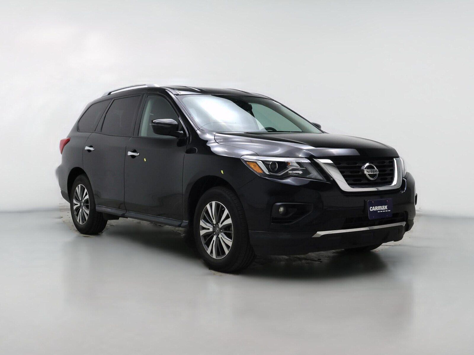 2017 NISSAN Pathfinder