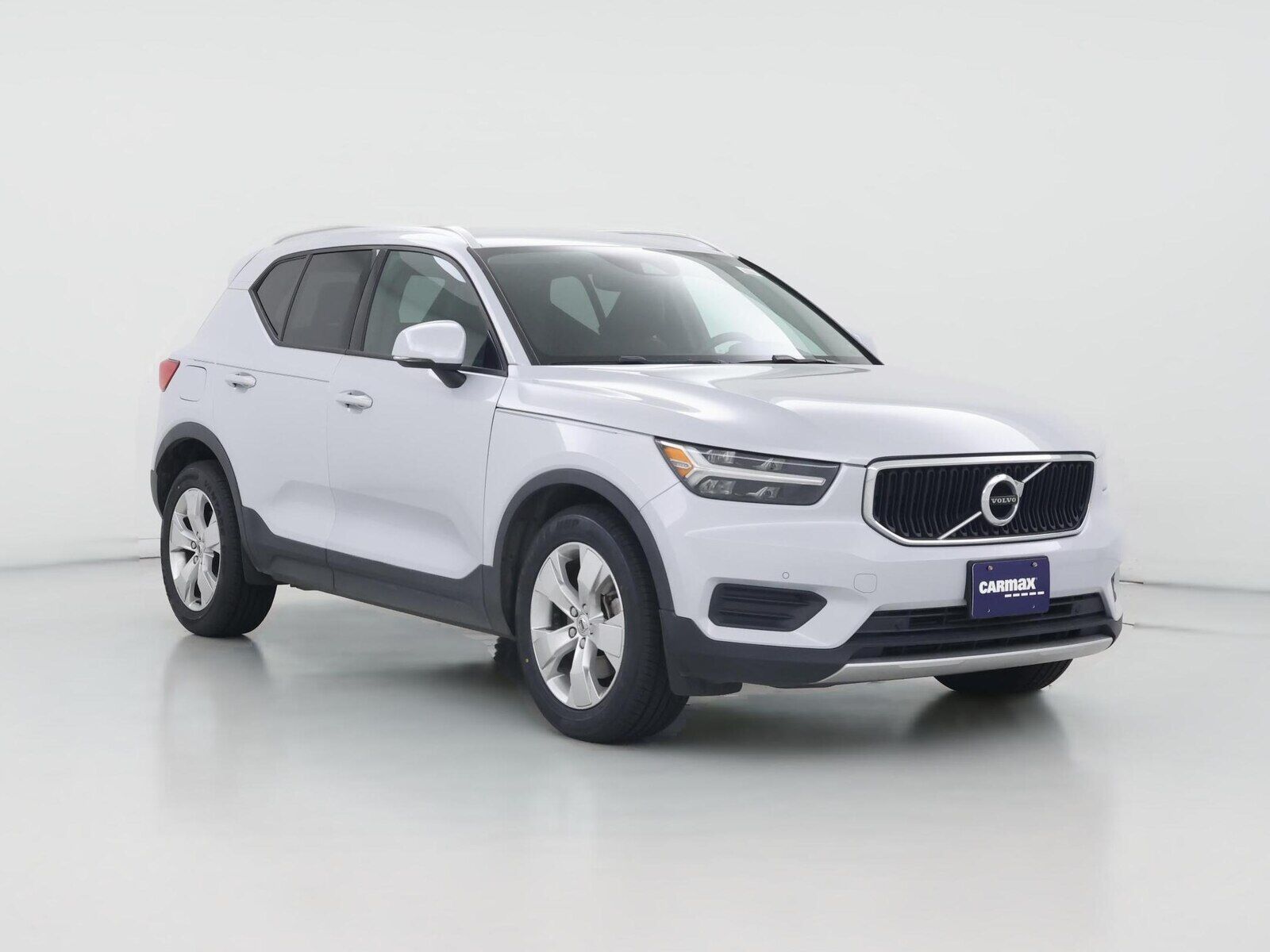 2020 VOLVO XC40