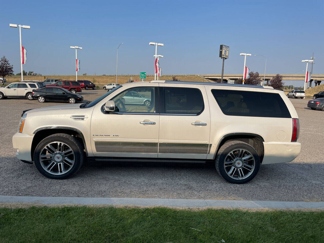 2012 CADILLAC Escalade