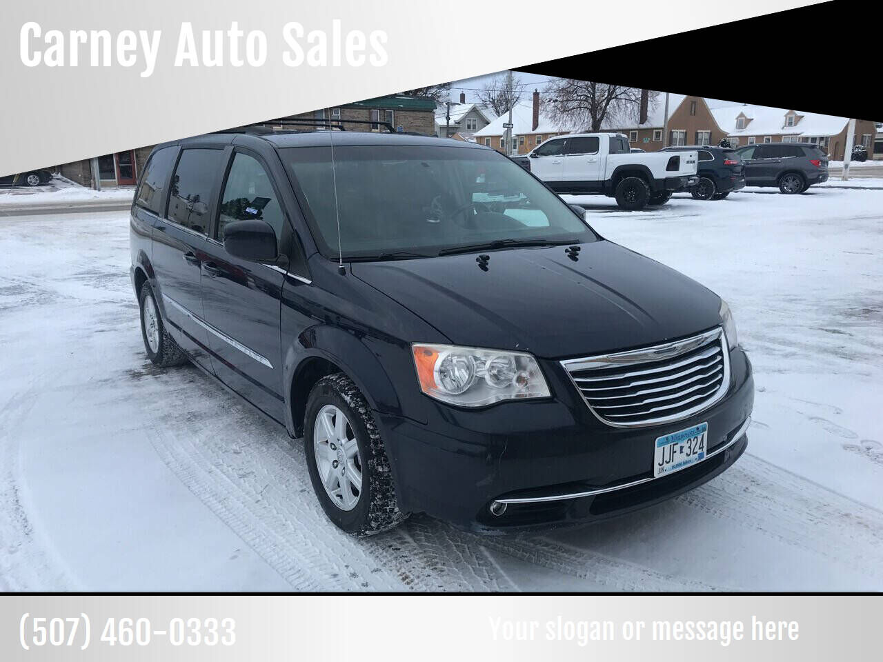 2013 CHRYSLER Town and Country