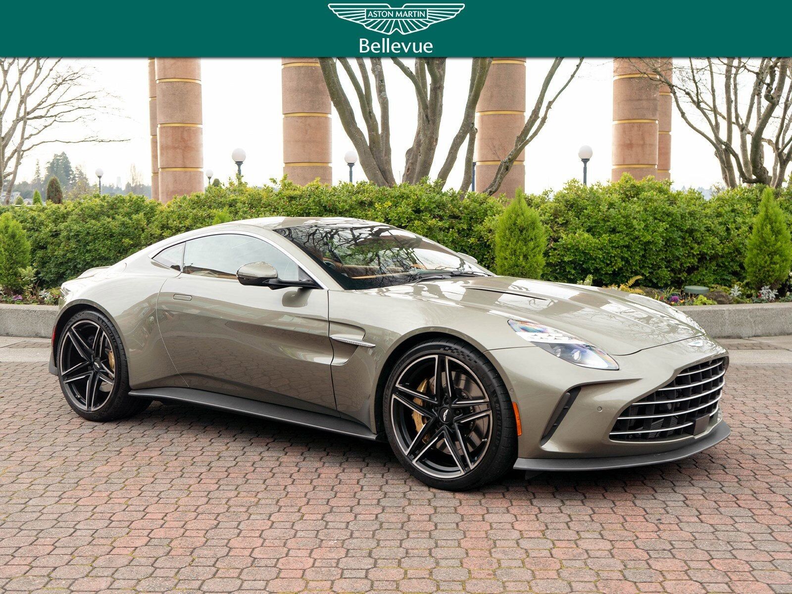 2025 ASTON MARTIN Vantage