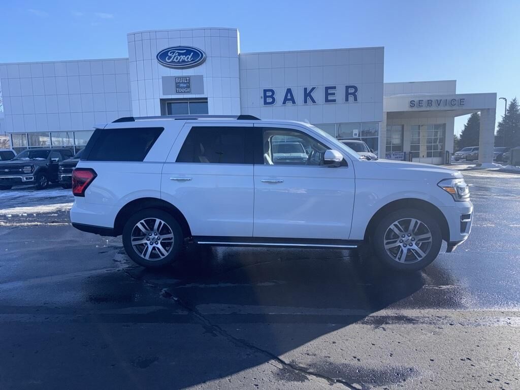 2023 FORD Expedition