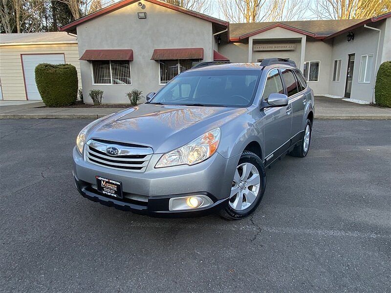 2010 SUBARU Outback