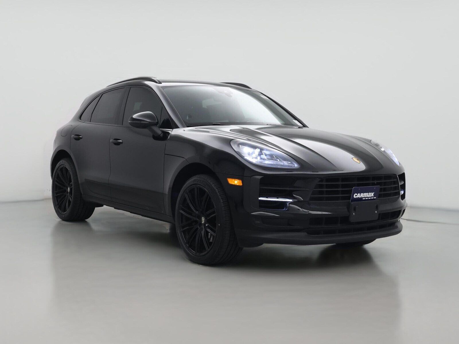 2020 PORSCHE Macan