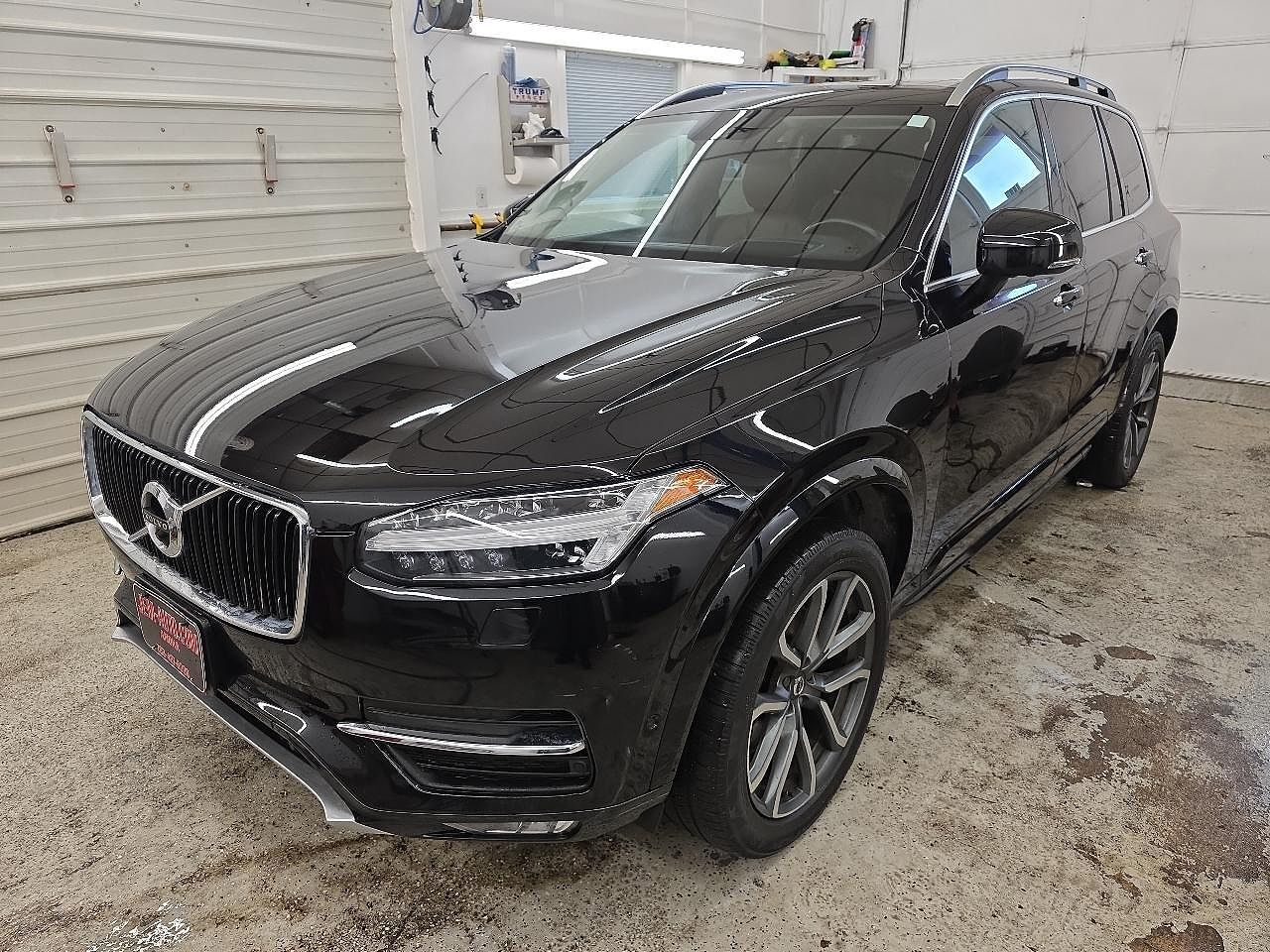 2019 VOLVO XC90