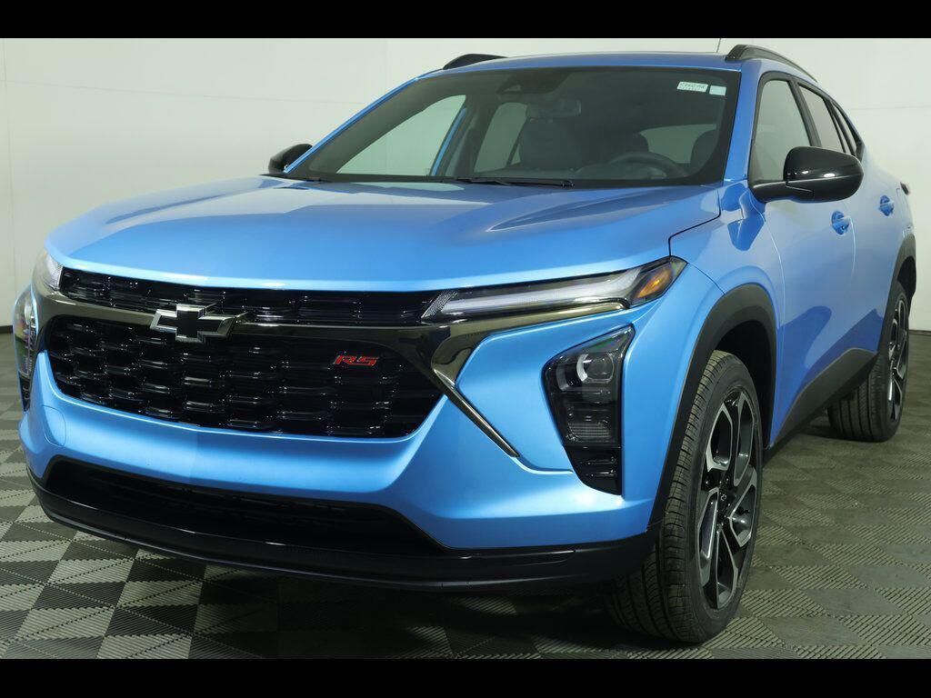 2026 CHEVROLET Trax