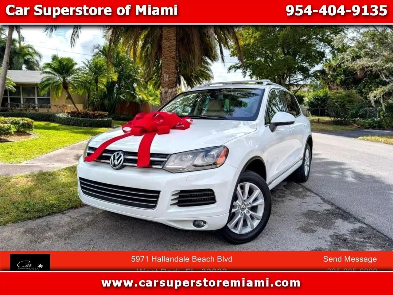 2011 VOLKSWAGEN Touareg