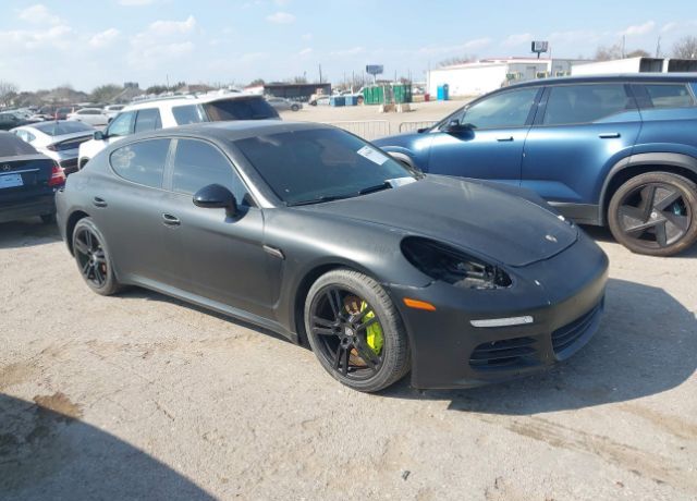 2014 PORSCHE Panamera