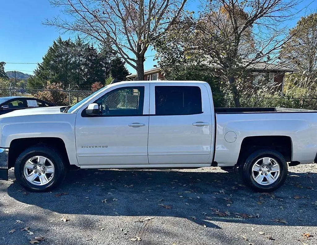 2017 CHEVROLET Silverado