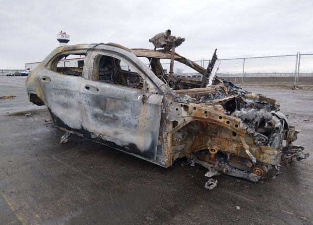 2019 MERCEDES-BENZ GLA-Class