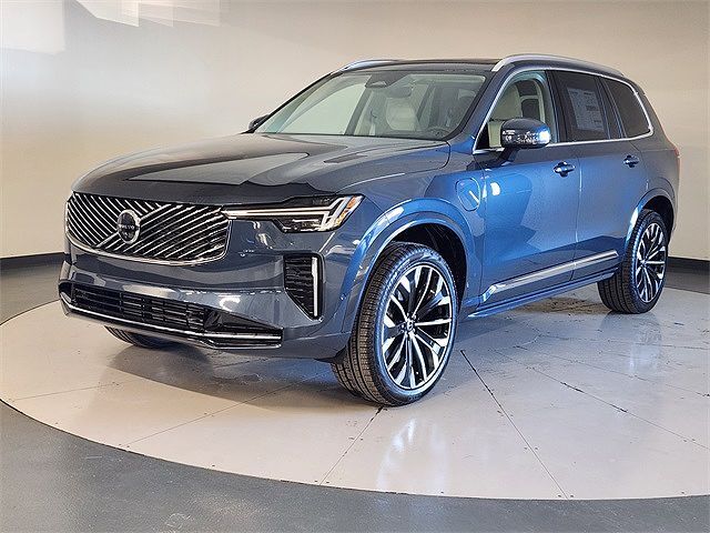 2026 VOLVO XC90