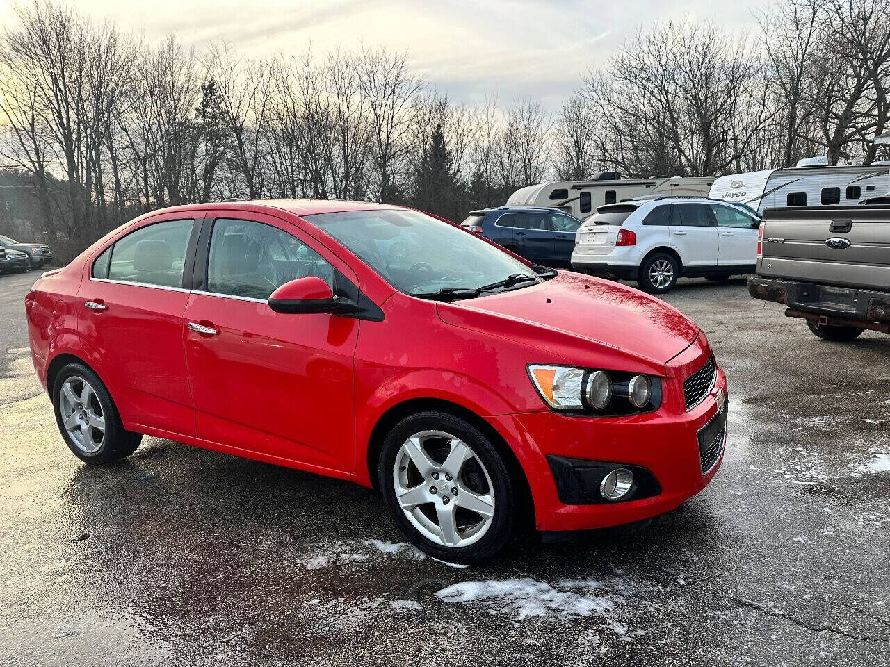 2015 CHEVROLET Sonic