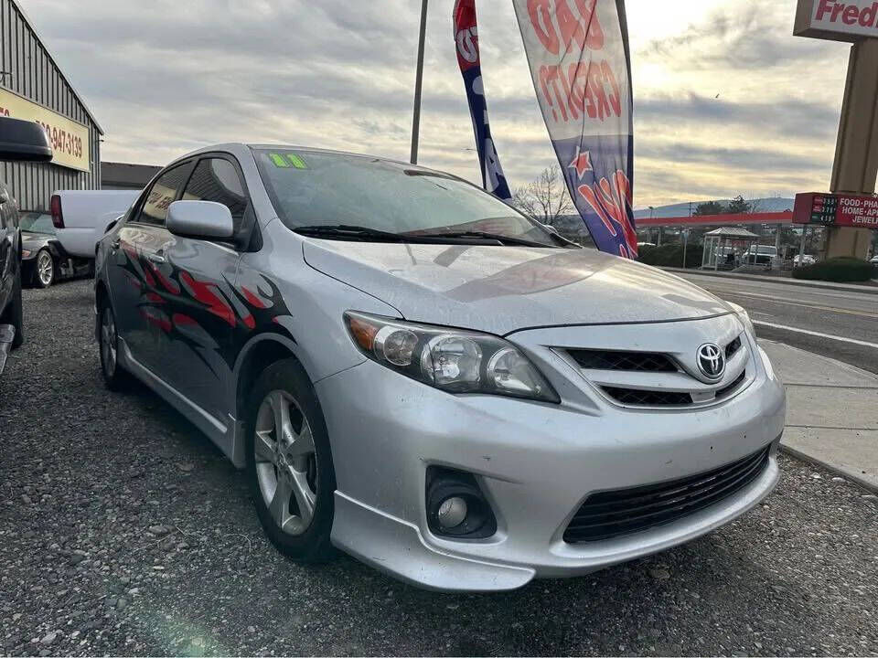 2011 TOYOTA Corolla