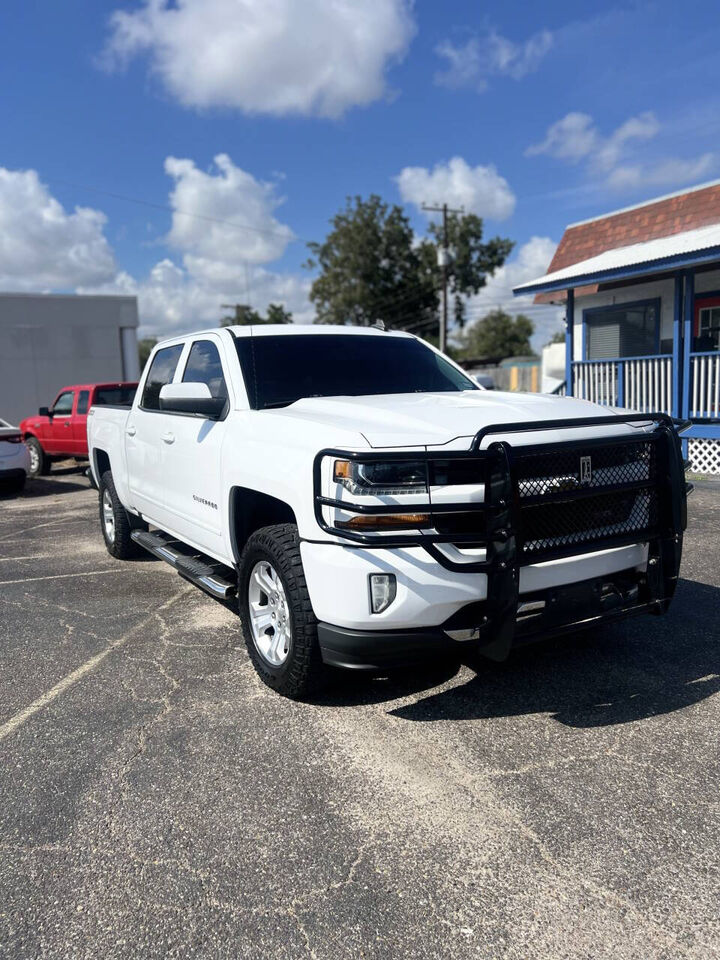 2017 CHEVROLET Silverado