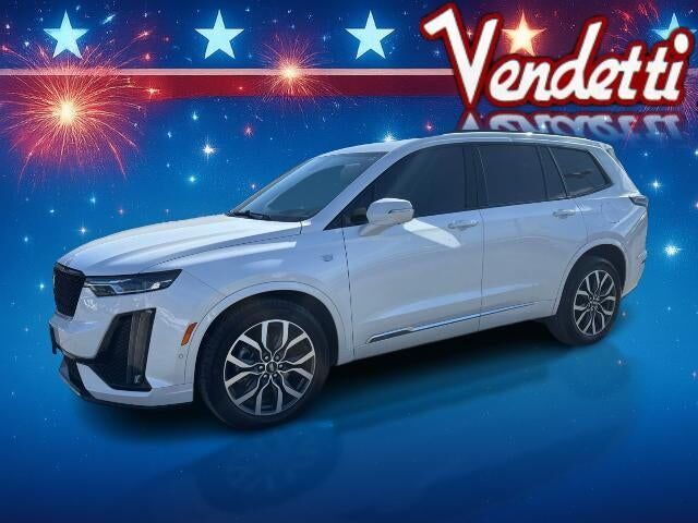 2021 CADILLAC XT6