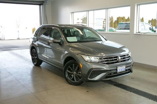 2024 VOLKSWAGEN Tiguan 4Motion