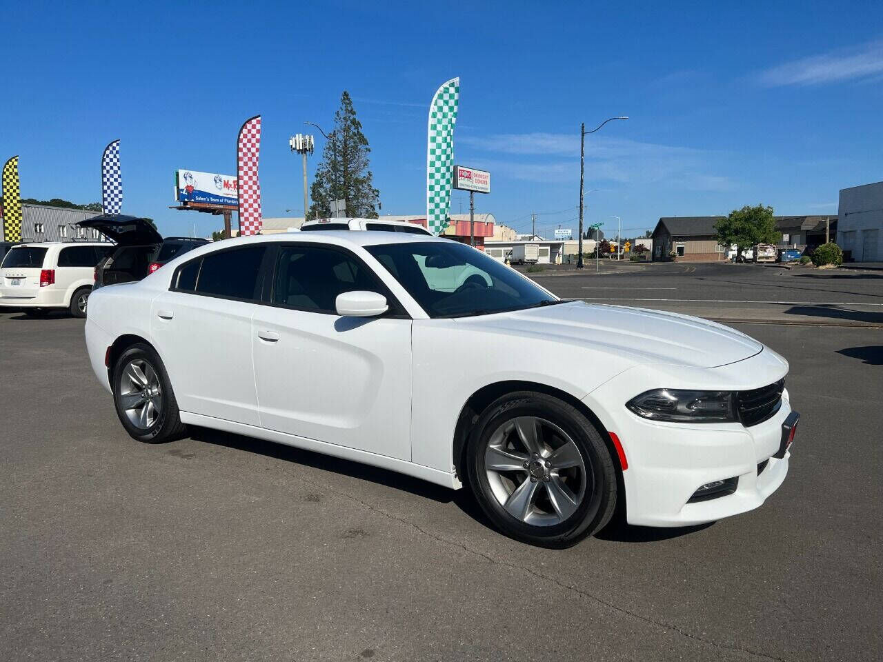 2016 DODGE Charger