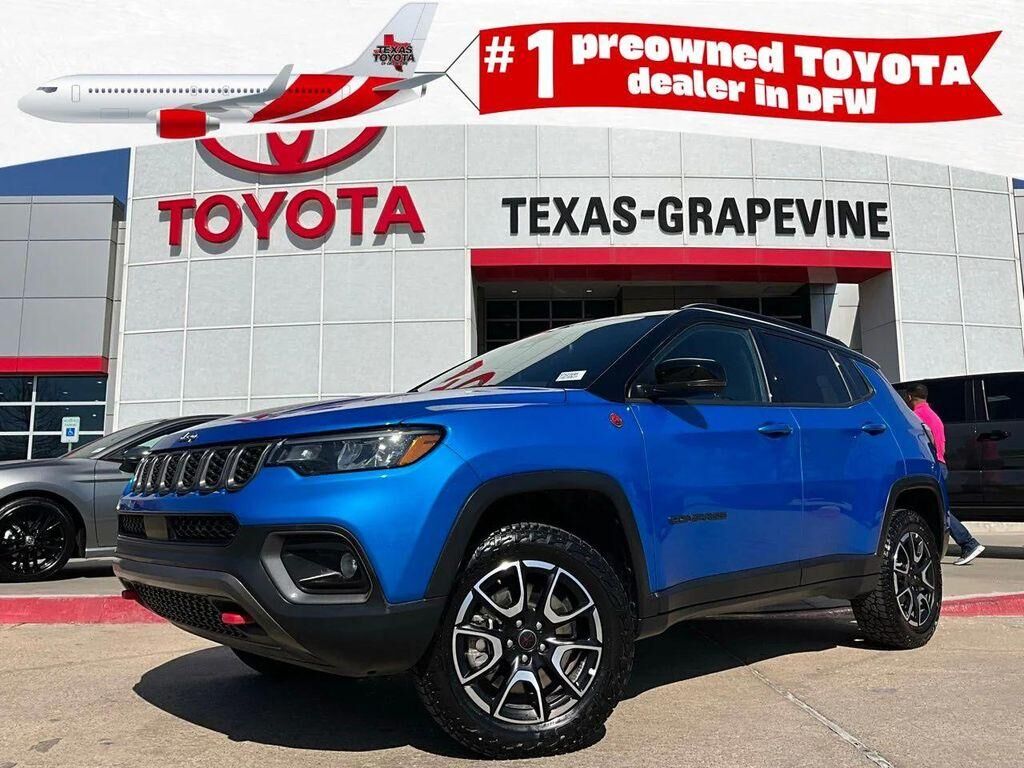 2025 JEEP Compass