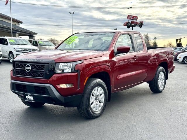 2022 NISSAN Frontier